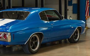 Chevrolet-Chevelle-Malibu-Custom-1972-2-Door-Coupe-25