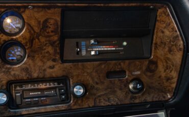 Chevrolet-Chevelle-Malibu-Custom-1972-2-Door-Coupe-36