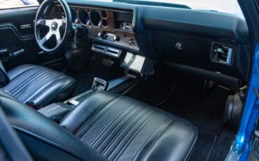 Chevrolet-Chevelle-Malibu-Custom-1972-2-Door-Coupe-39