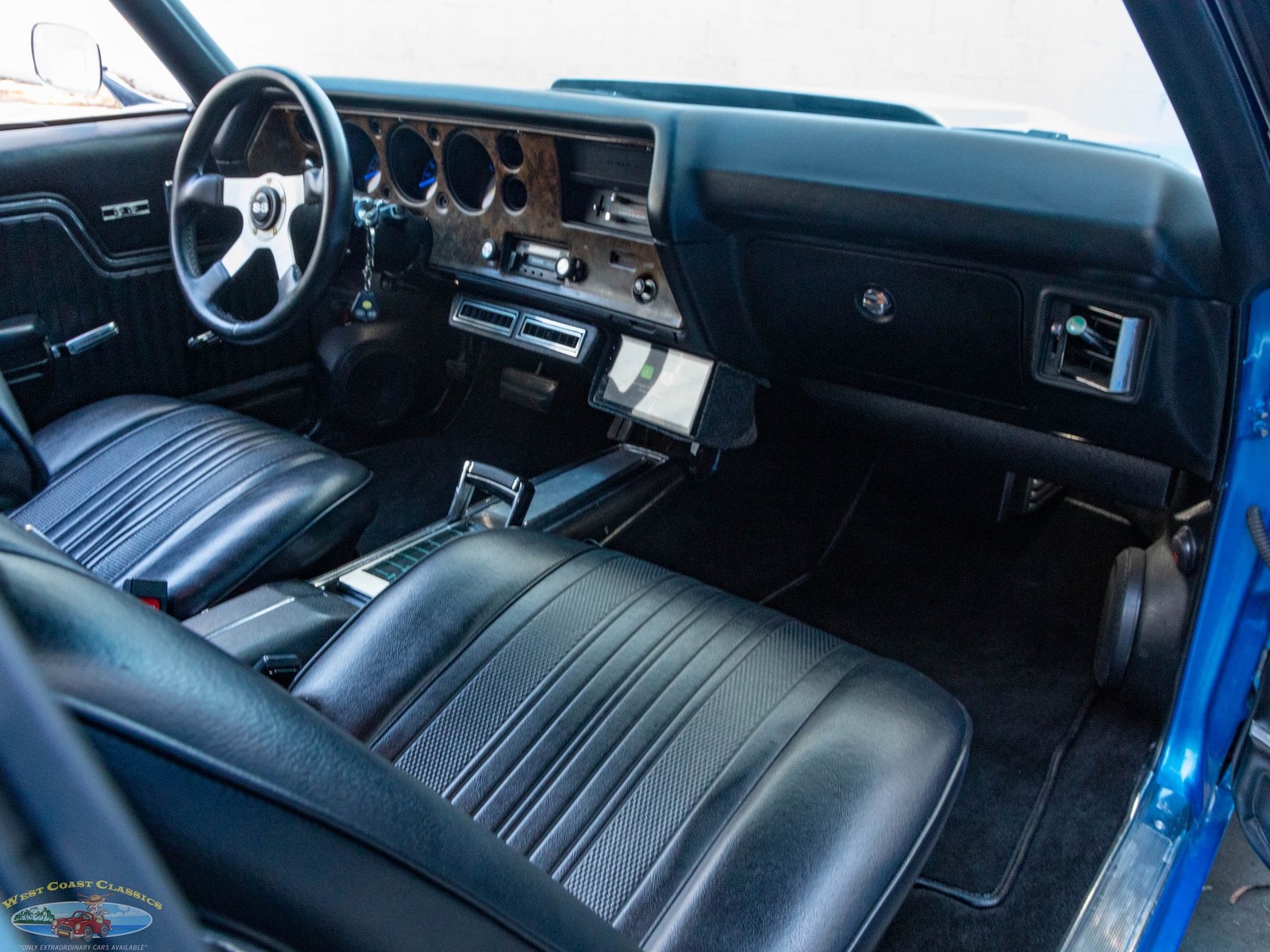 Chevrolet-Chevelle-Malibu-Custom-1972-2-Door-Coupe-39
