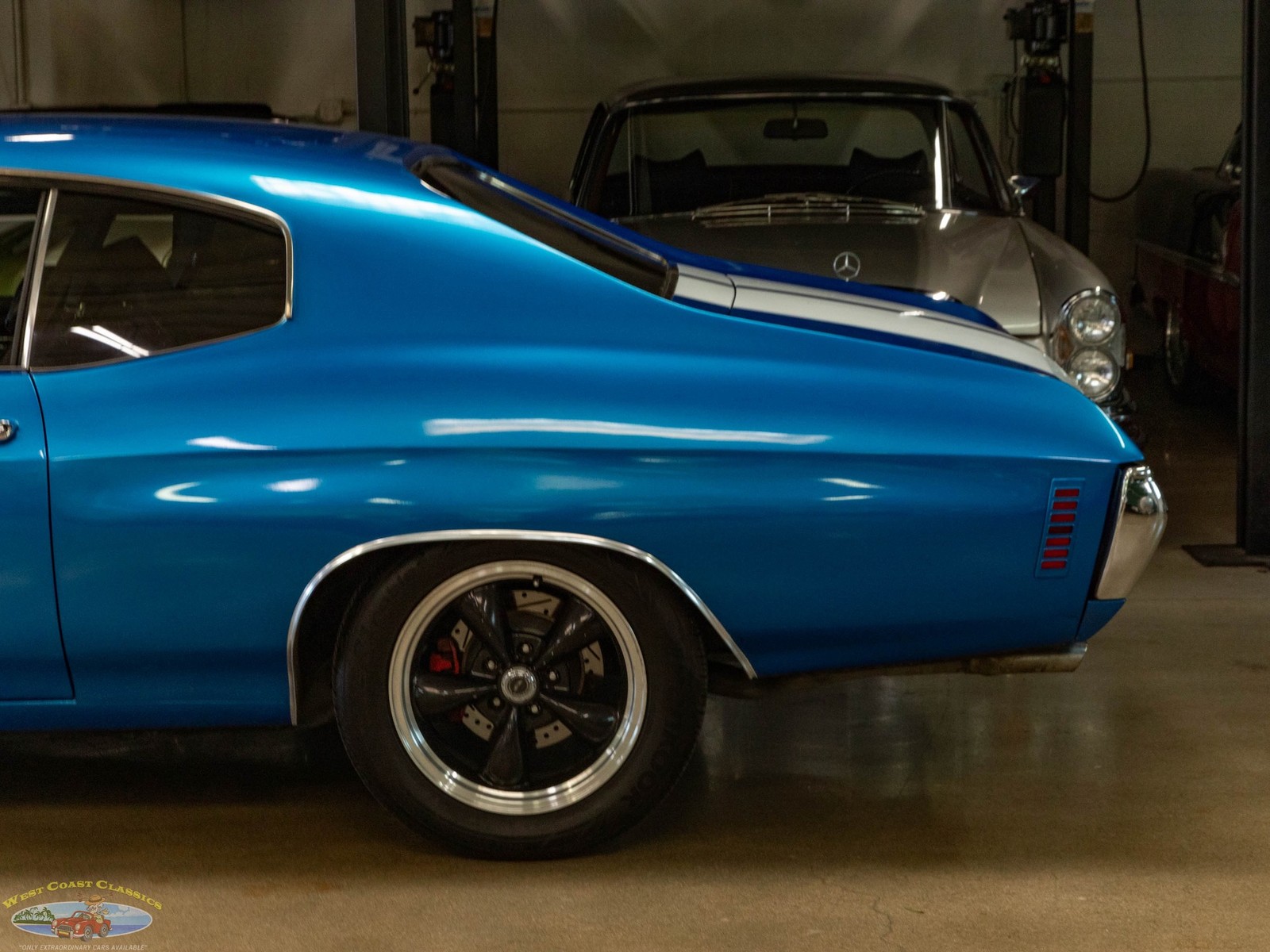 Chevrolet-Chevelle-Malibu-Custom-1972-2-Door-Coupe-6