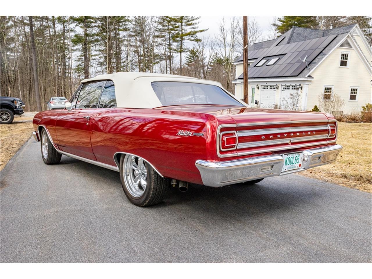 Chevrolet-Chevelle-malibu-1965-Deep-burgundy-Metallic-Dark-red-28