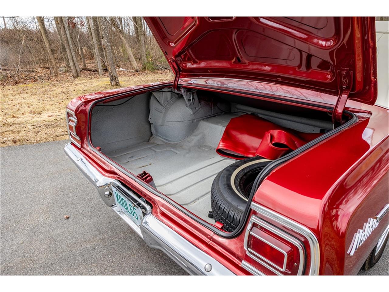 Chevrolet-Chevelle-malibu-1965-Deep-burgundy-Metallic-Dark-red-68