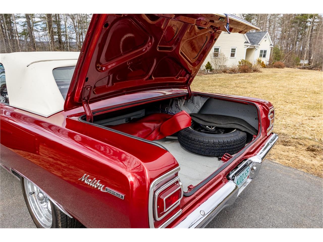 Chevrolet-Chevelle-malibu-1965-Deep-burgundy-Metallic-Dark-red-70