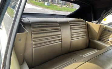 Chevrolet-Chevelle-malibu-1967-Gold-Gold-10