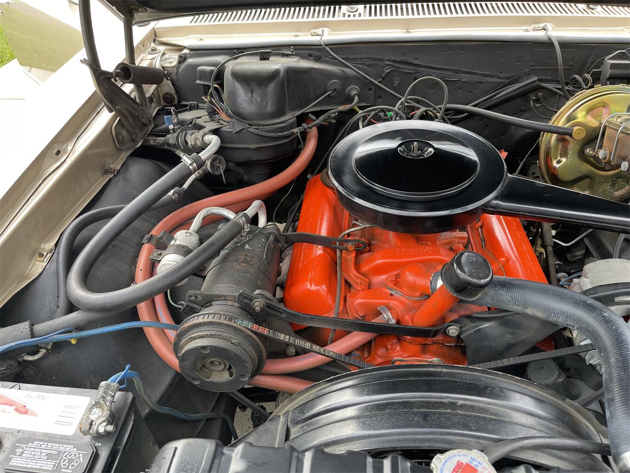 Chevrolet-Chevelle-malibu-1967-Gold-Gold-17