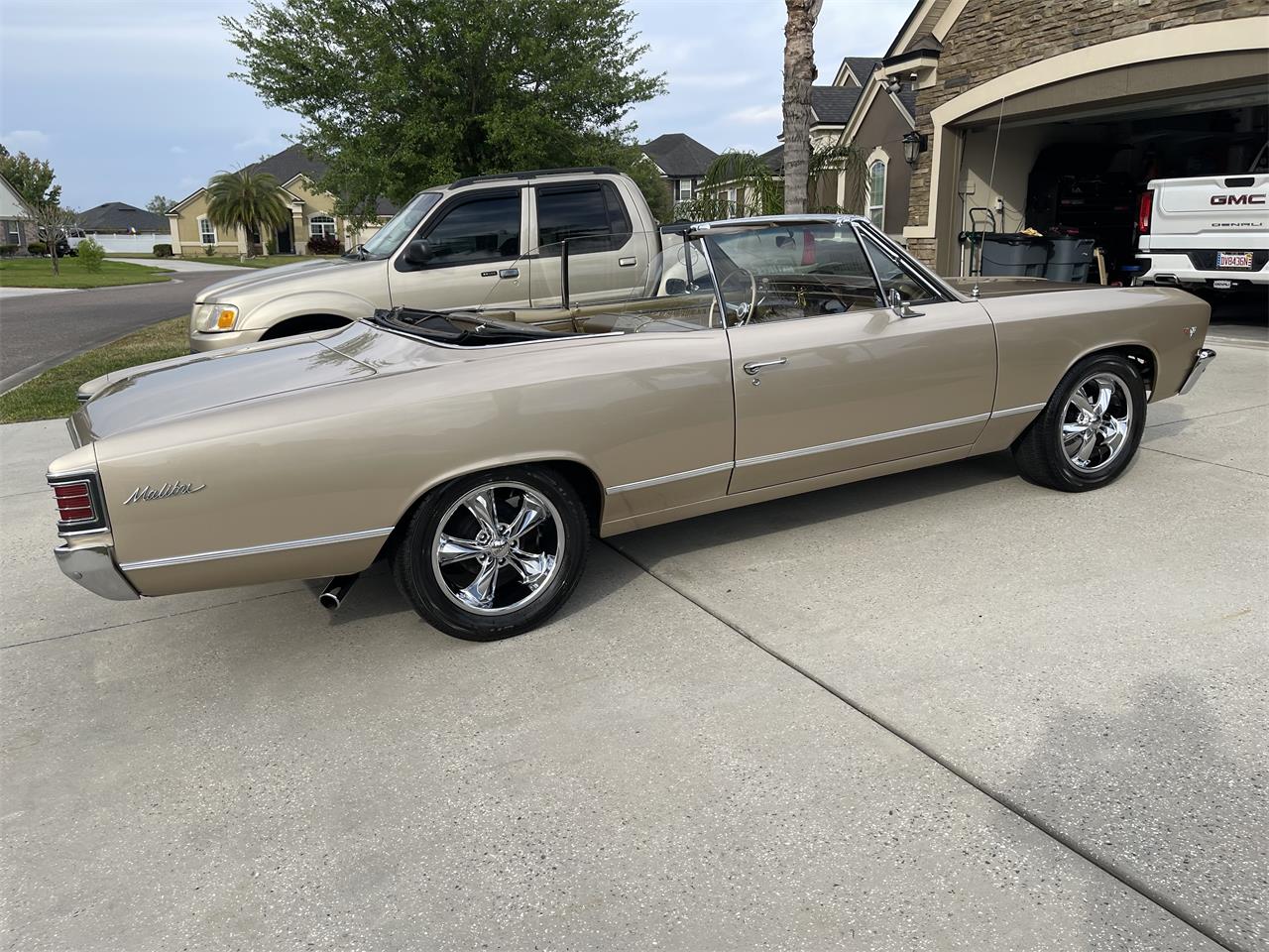 Chevrolet-Chevelle-malibu-1967-Gold-Gold-9