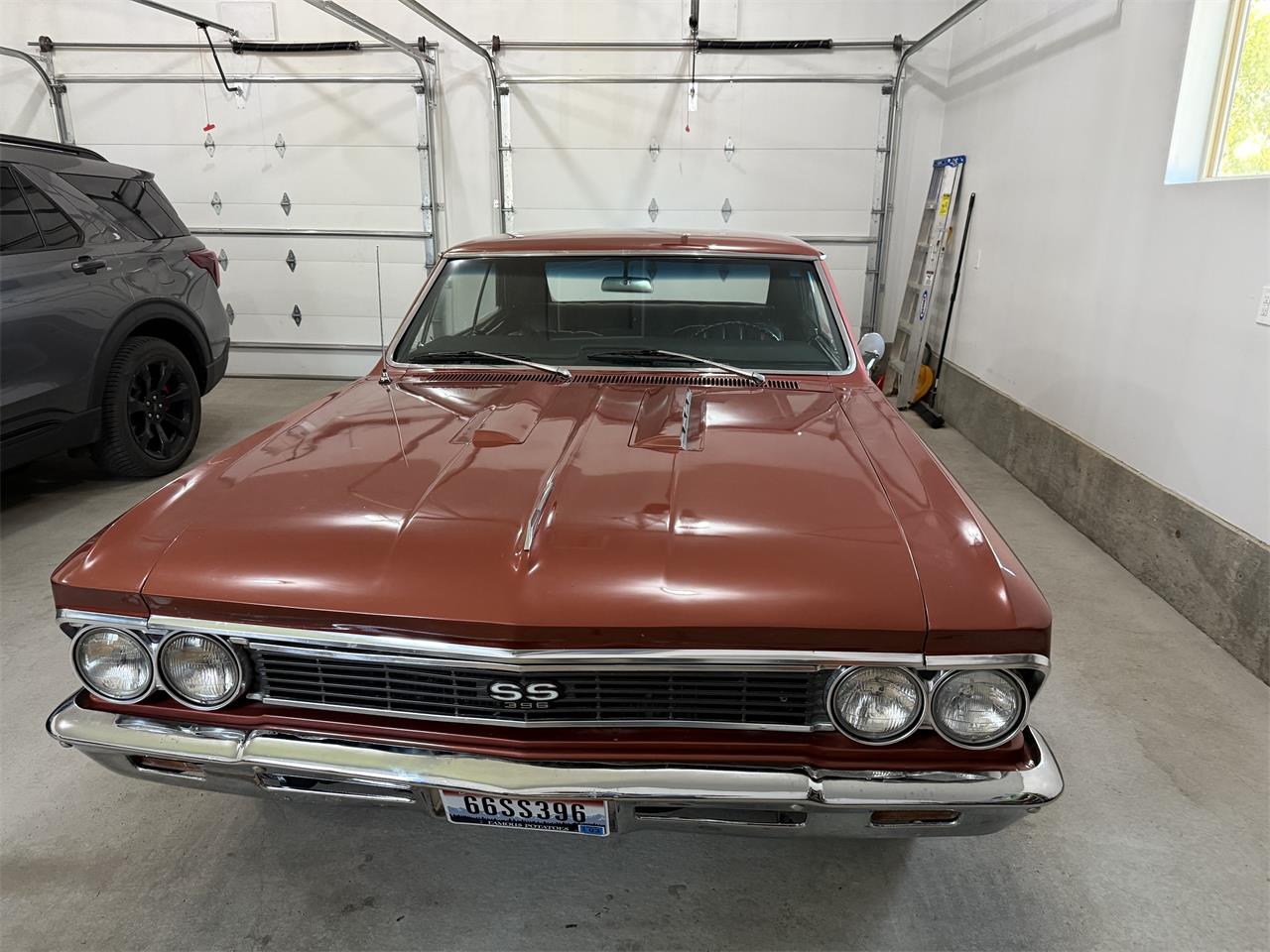 Chevrolet-Chevelle-ss-1966-Aztec-Broze-Black