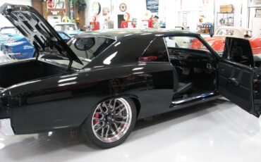 Chevrolet-Chevelle-ss-1966-Black-Black-6