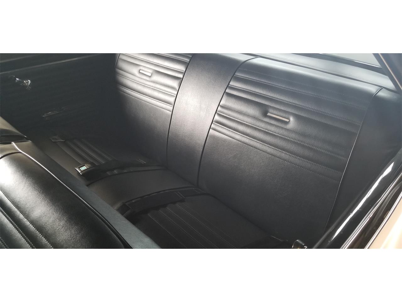 Chevrolet-Chevelle-ss-1967-Metallic-Pearl-White-Black-20