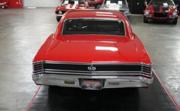 Chevrolet-Chevelle-ss-1967-Red-Black-14