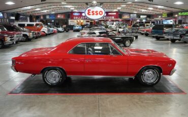 Chevrolet-Chevelle-ss-1967-Red-Black-16