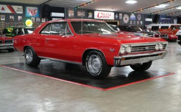 Chevrolet-Chevelle-ss-1967-Red-Black-21