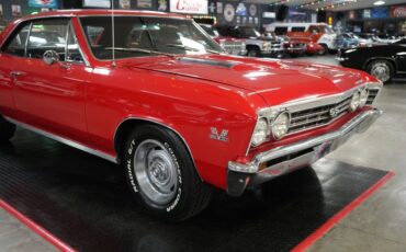 Chevrolet-Chevelle-ss-1967-Red-Black-24