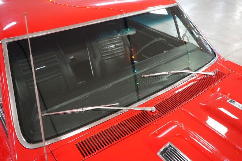 Chevrolet-Chevelle-ss-1967-Red-Black-28