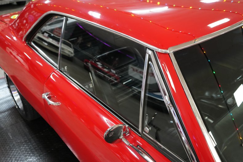 Chevrolet-Chevelle-ss-1967-Red-Black-29