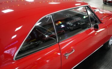 Chevrolet-Chevelle-ss-1967-Red-Black-30