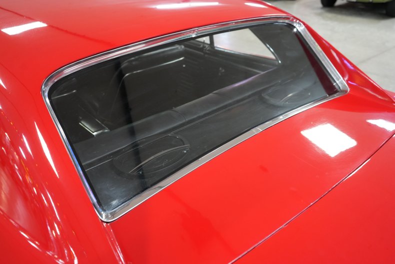 Chevrolet-Chevelle-ss-1967-Red-Black-33