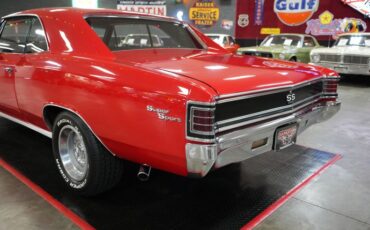 Chevrolet-Chevelle-ss-1967-Red-Black-35