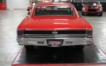 Chevrolet-Chevelle-ss-1967-Red-Black-5