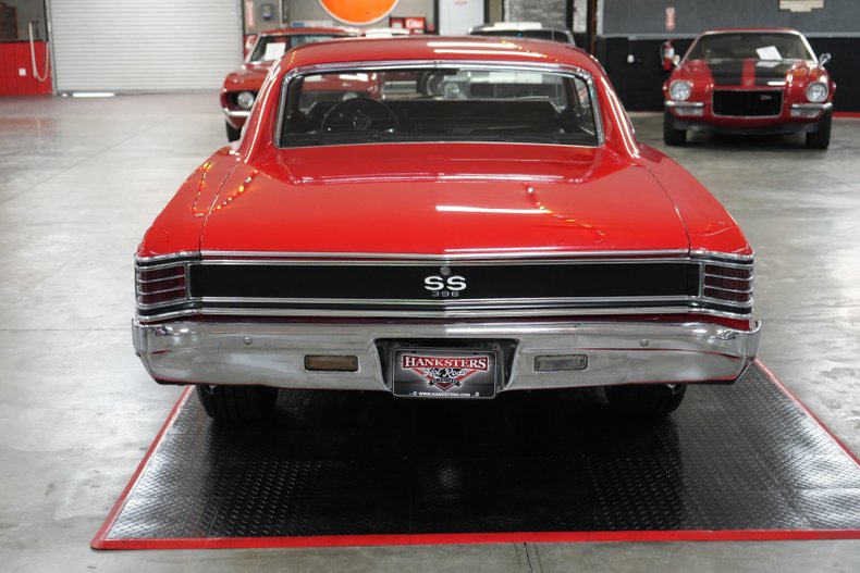 Chevrolet-Chevelle-ss-1967-Red-Black-5