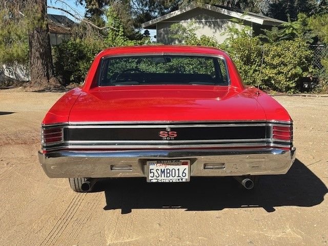 Chevrolet-Chevelle-ss-1967-Red-black-21