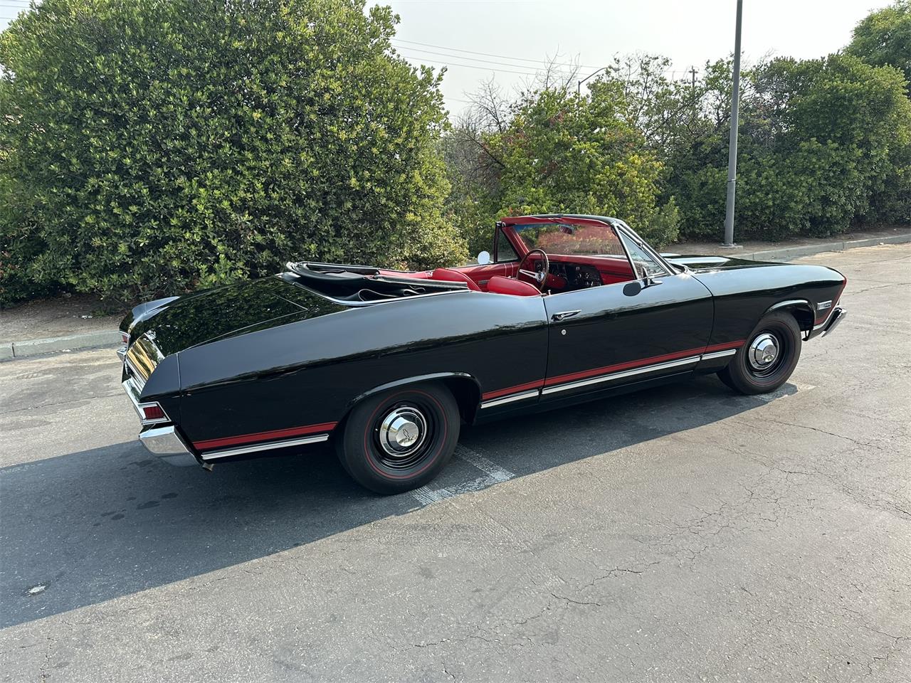 Chevrolet-Chevelle-ss-1968-Black-Red-12