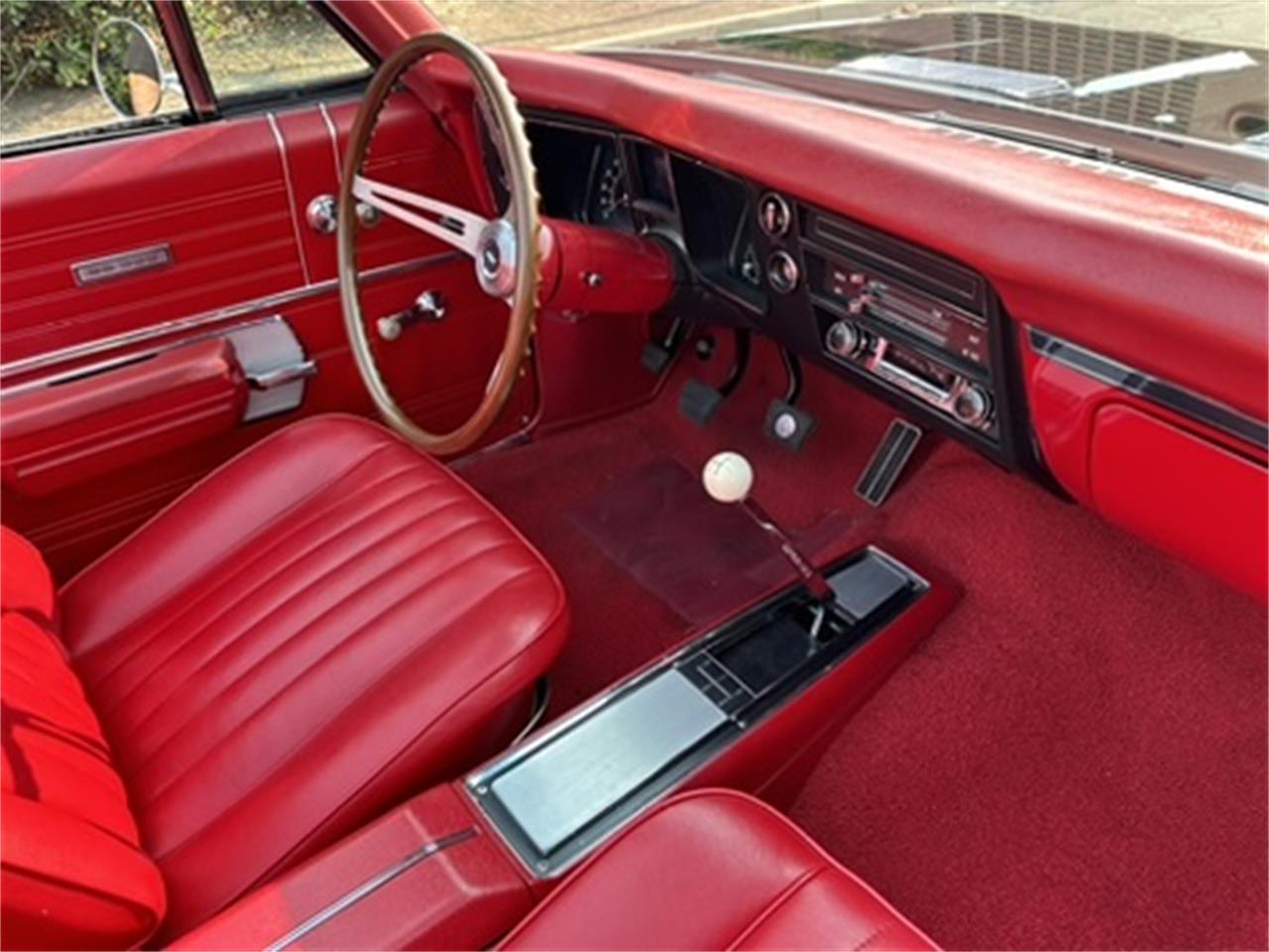 Chevrolet-Chevelle-ss-1968-Black-Red-19