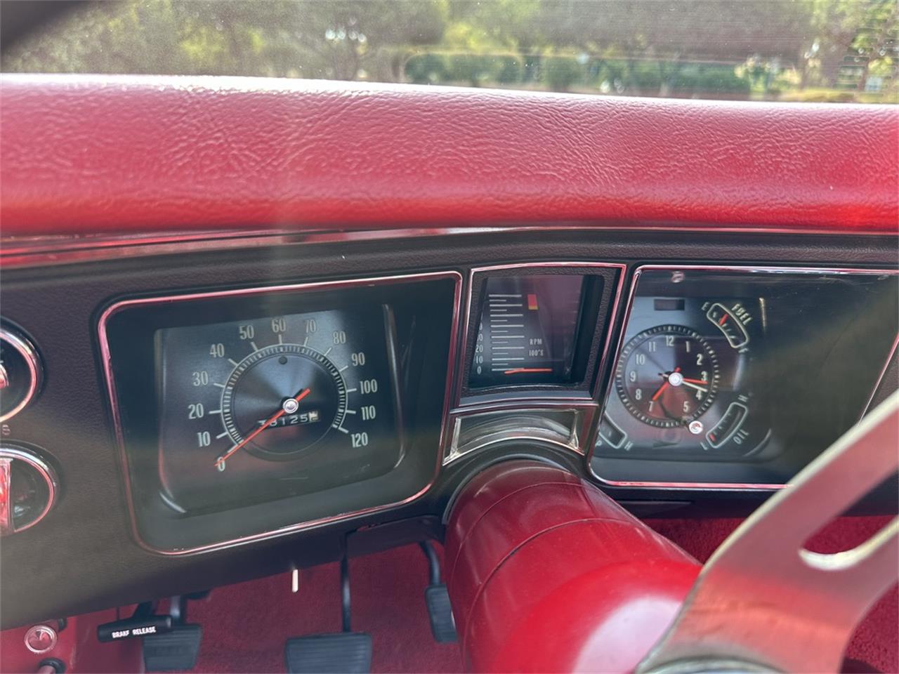 Chevrolet-Chevelle-ss-1968-Black-Red-22