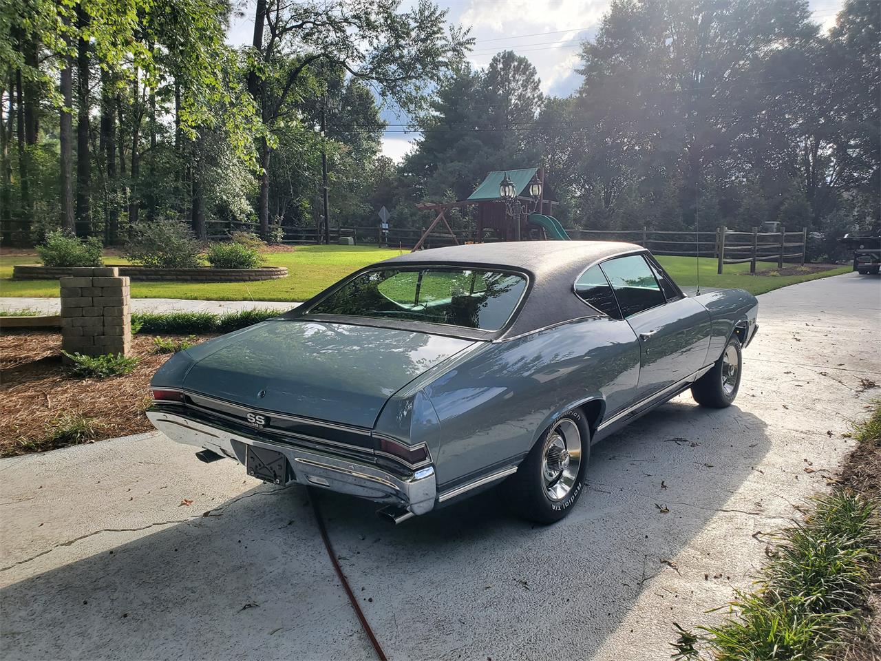Chevrolet-Chevelle-ss-1968-Island-Teal-Black-7