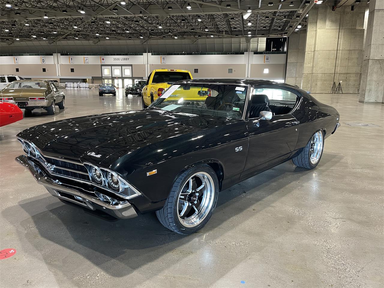 Chevrolet-Chevelle-ss-1969-Black-Forest-Green-Black-2