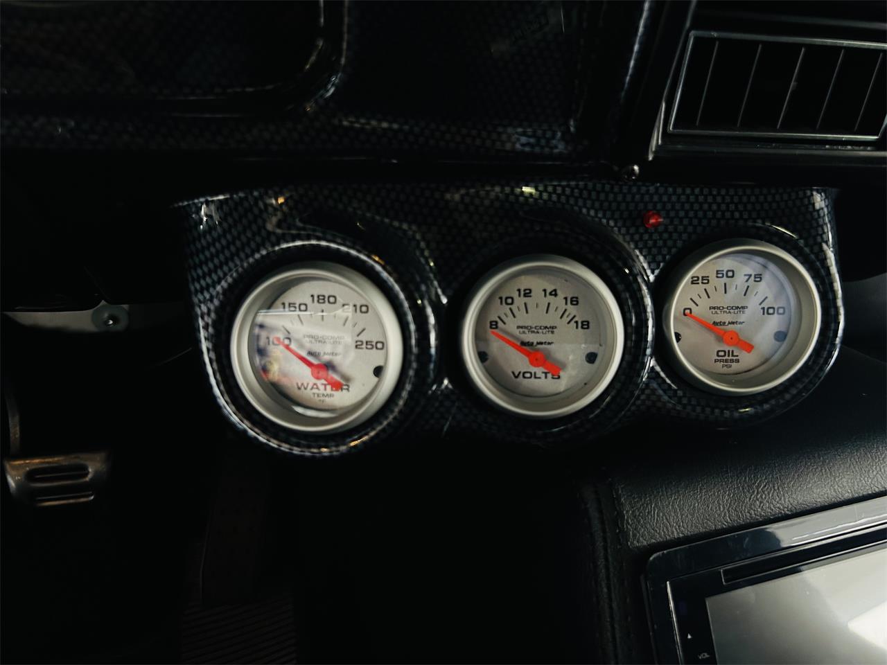 Chevrolet-Chevelle-ss-1969-Metallic-grey-Black-20