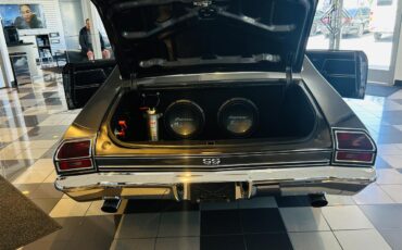 Chevrolet-Chevelle-ss-1969-Metallic-grey-Black-3