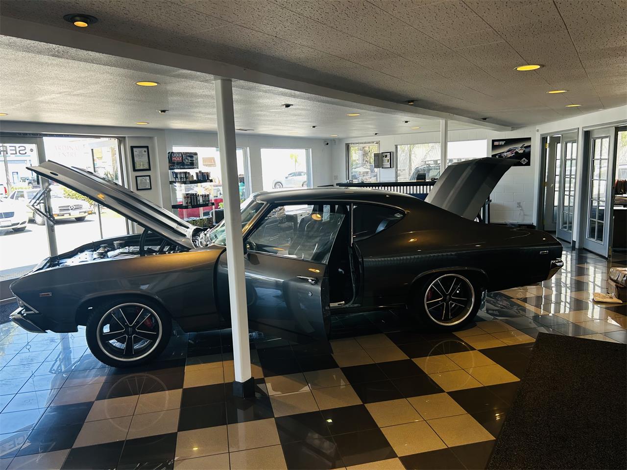 Chevrolet-Chevelle-ss-1969-Metallic-grey-Black-35
