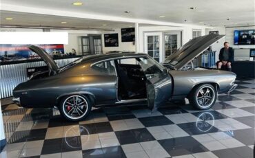 Chevrolet-Chevelle-ss-1969-Metallic-grey-Black-38