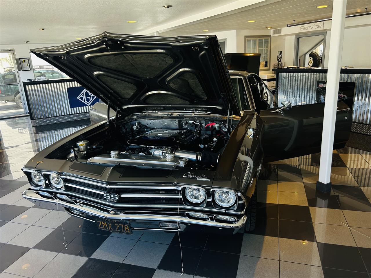 Chevrolet-Chevelle-ss-1969-Metallic-grey-Black-40