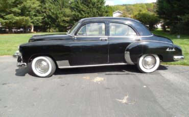 Chevrolet-Chevy-1950-13
