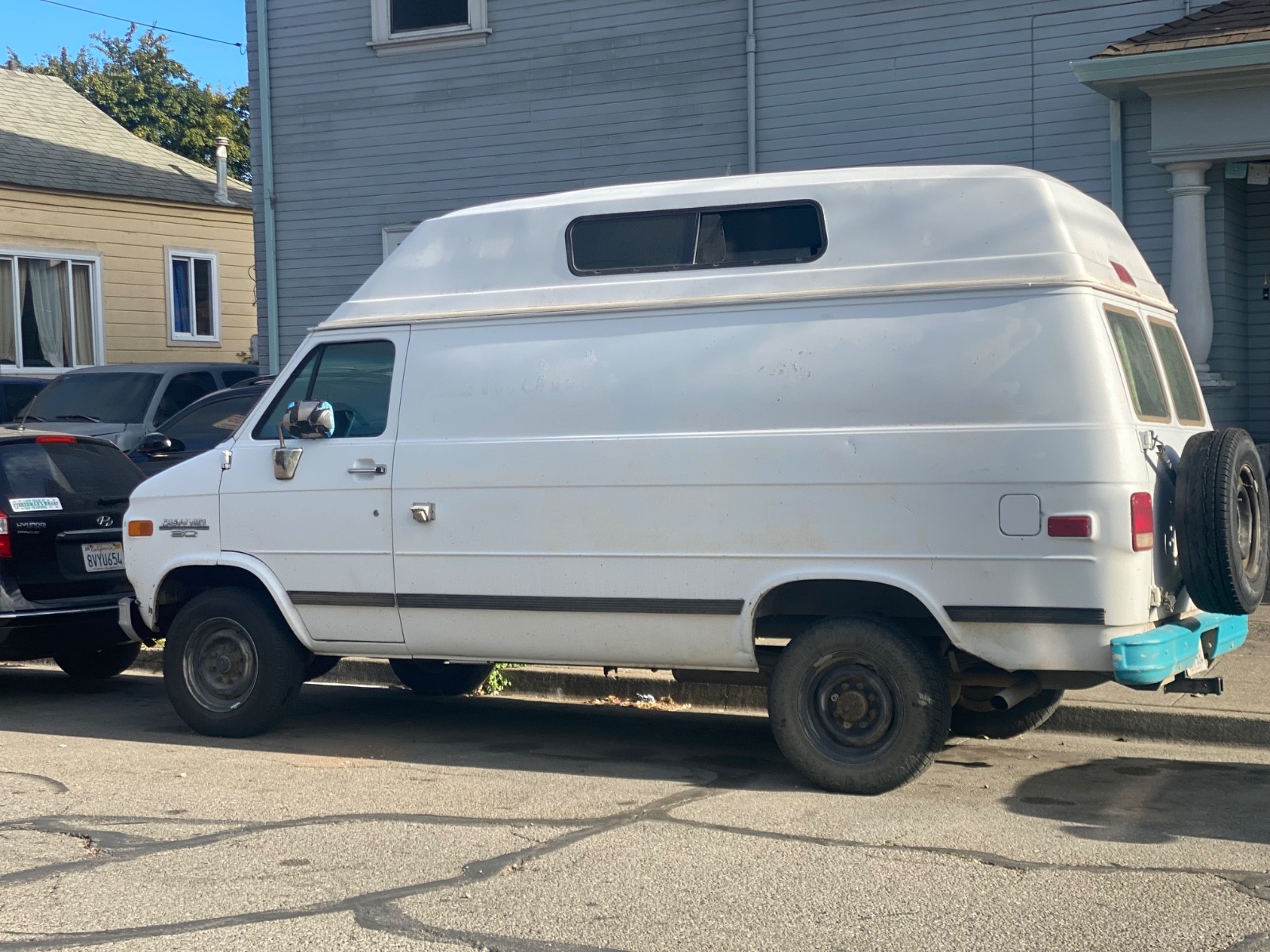 Chevrolet-Chevy-1995-Van-Camper