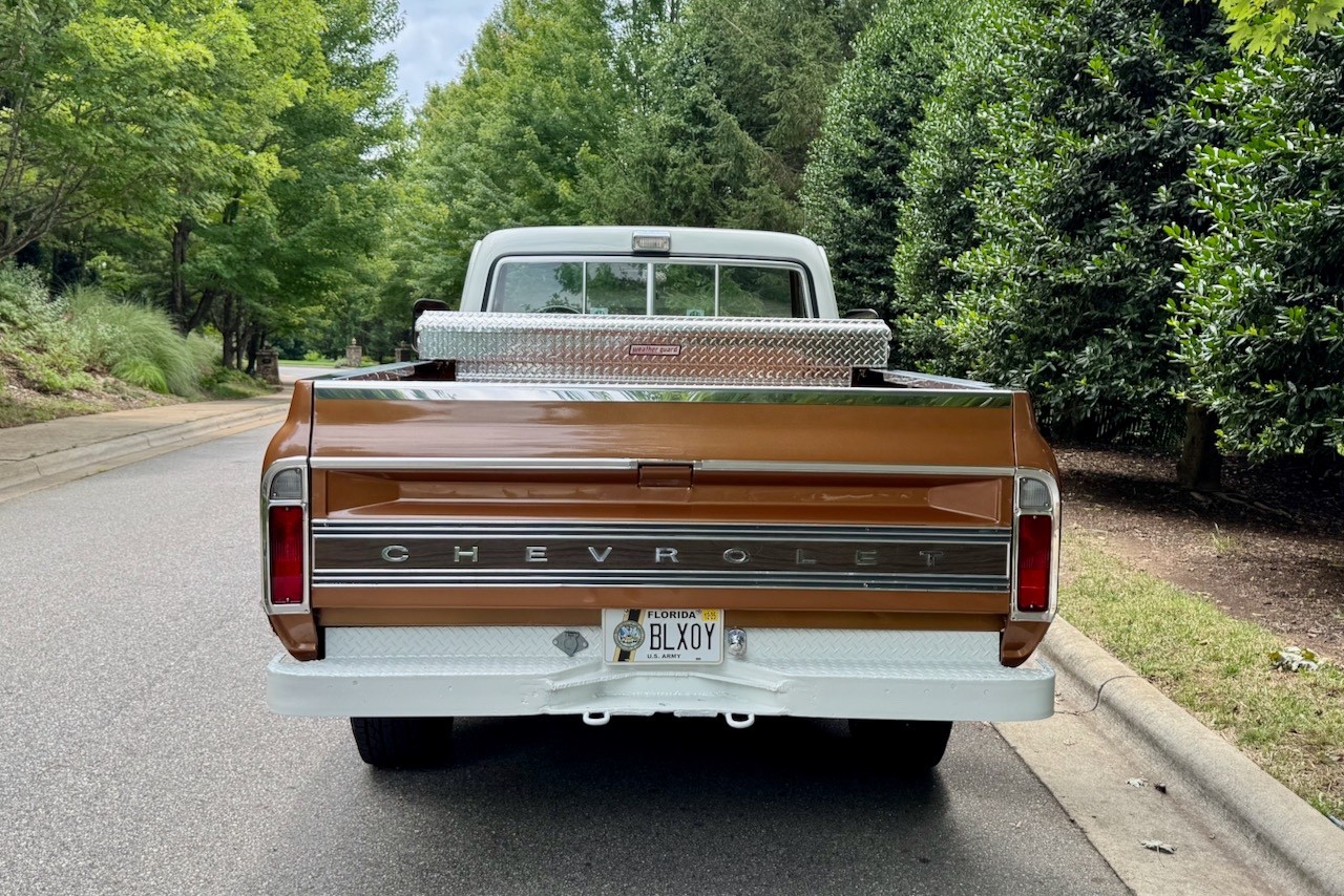 Chevrolet-Cheyenne-1972-3