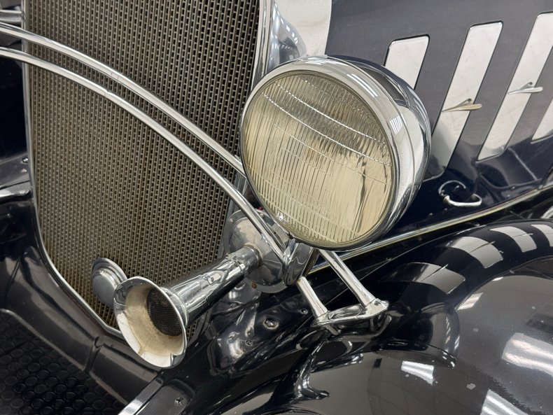 Chevrolet-Confederate-1932-Dark-Blue-Gray-17