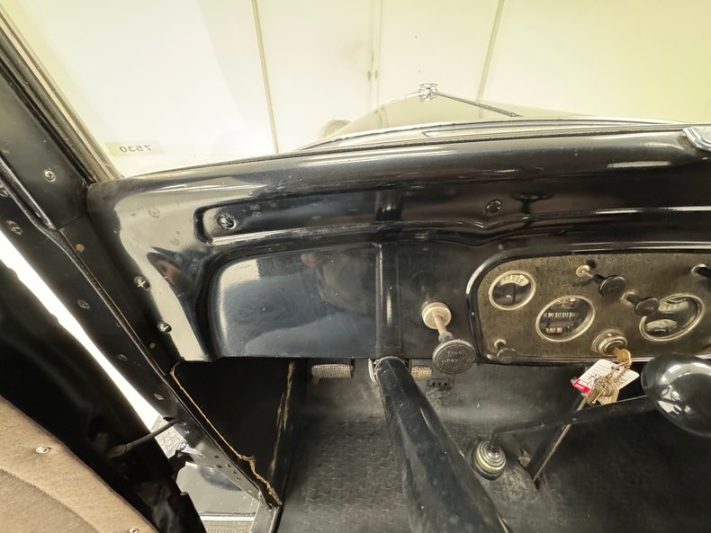 Chevrolet-Confederate-1932-Dark-Blue-Gray-42