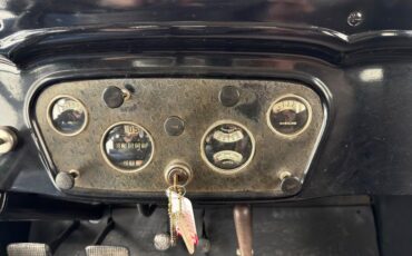 Chevrolet-Confederate-1932-Dark-Blue-Gray-43