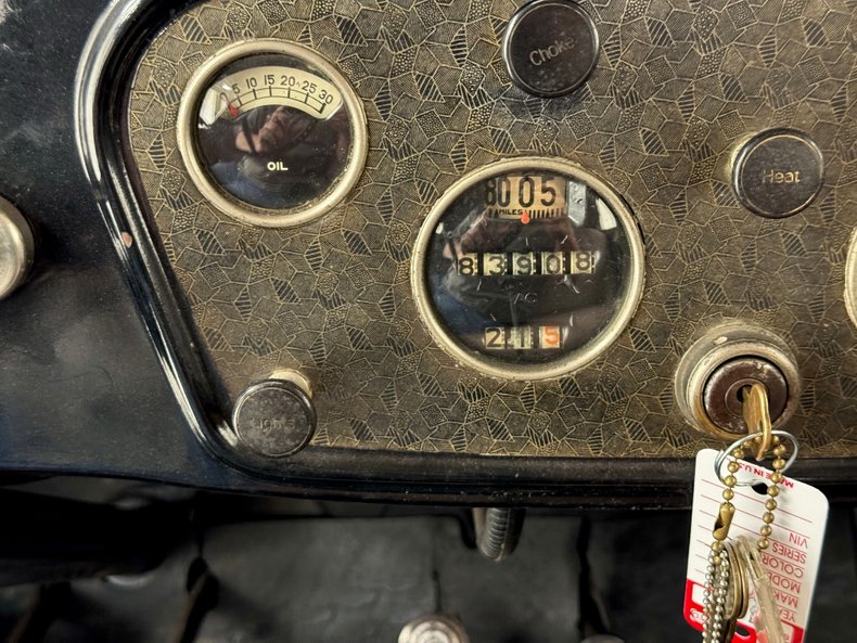 Chevrolet-Confederate-1932-Dark-Blue-Gray-44