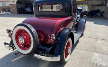 Chevrolet-Confederate-1932-Maroon-and-Black-Gray-5