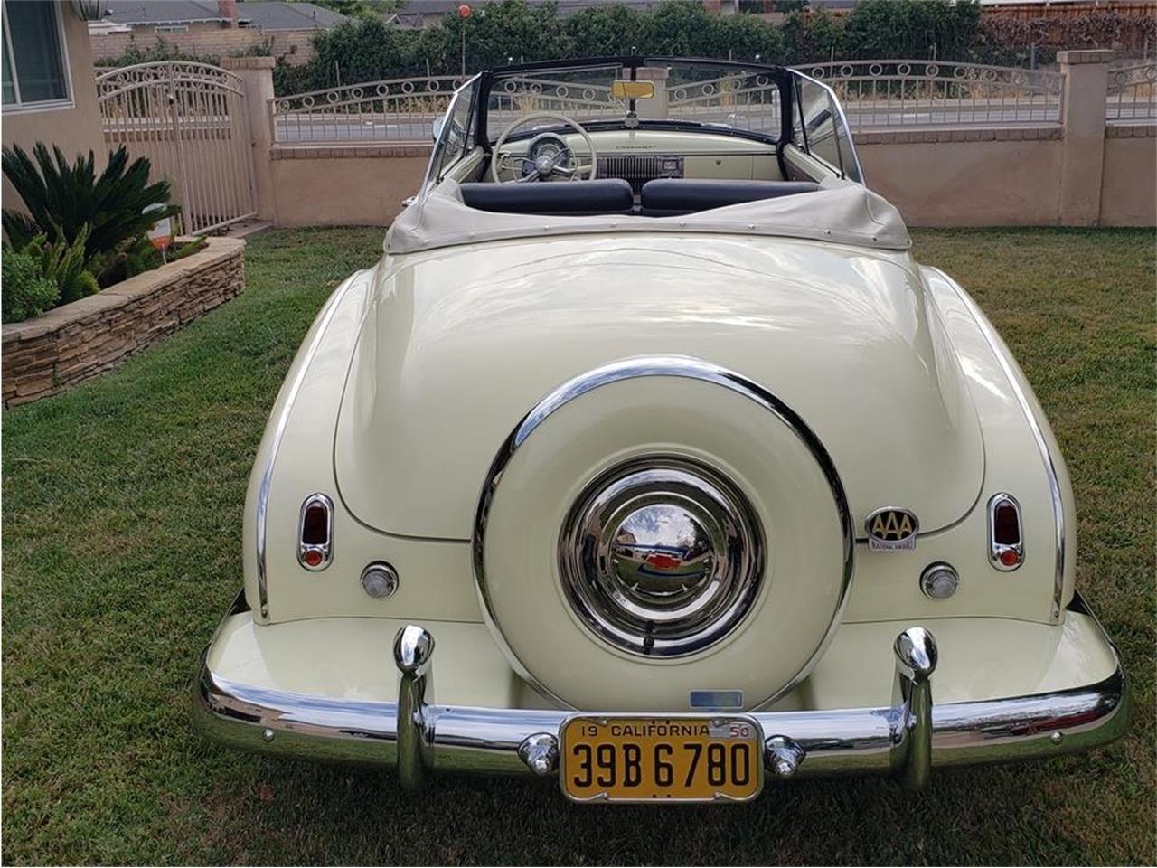 Chevrolet-Convertible-1950-Cream-Yellow-Tan-Gold-17