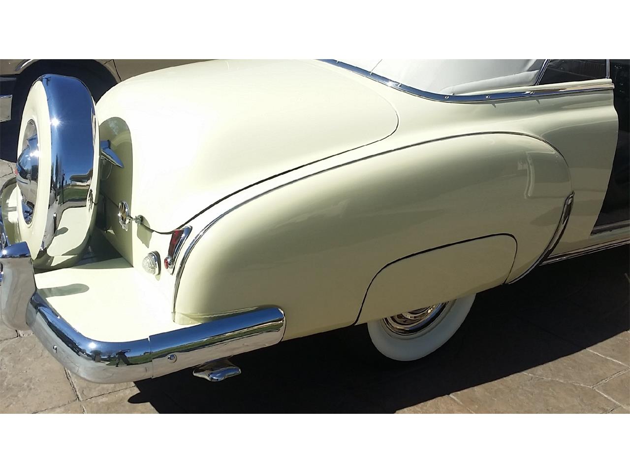 Chevrolet-Convertible-1950-Cream-Yellow-Tan-Gold-5