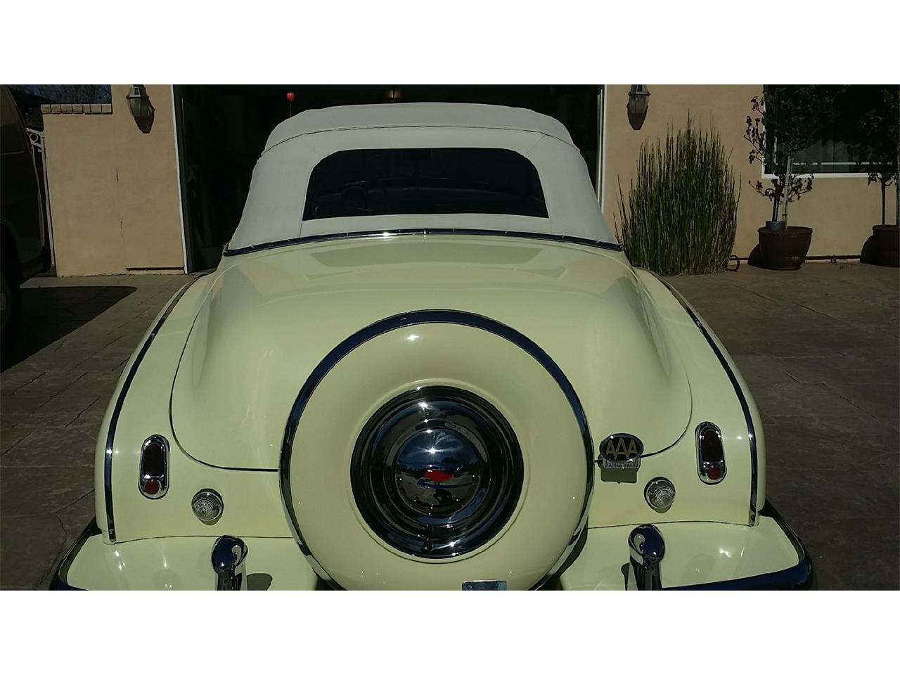 Chevrolet-Convertible-1950-Cream-Yellow-Tan-Gold-6