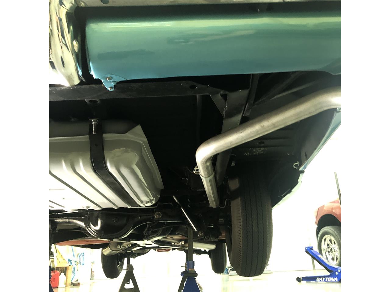 Chevrolet-Convertible-1960-Tasco-turquoise-Turquoise-12