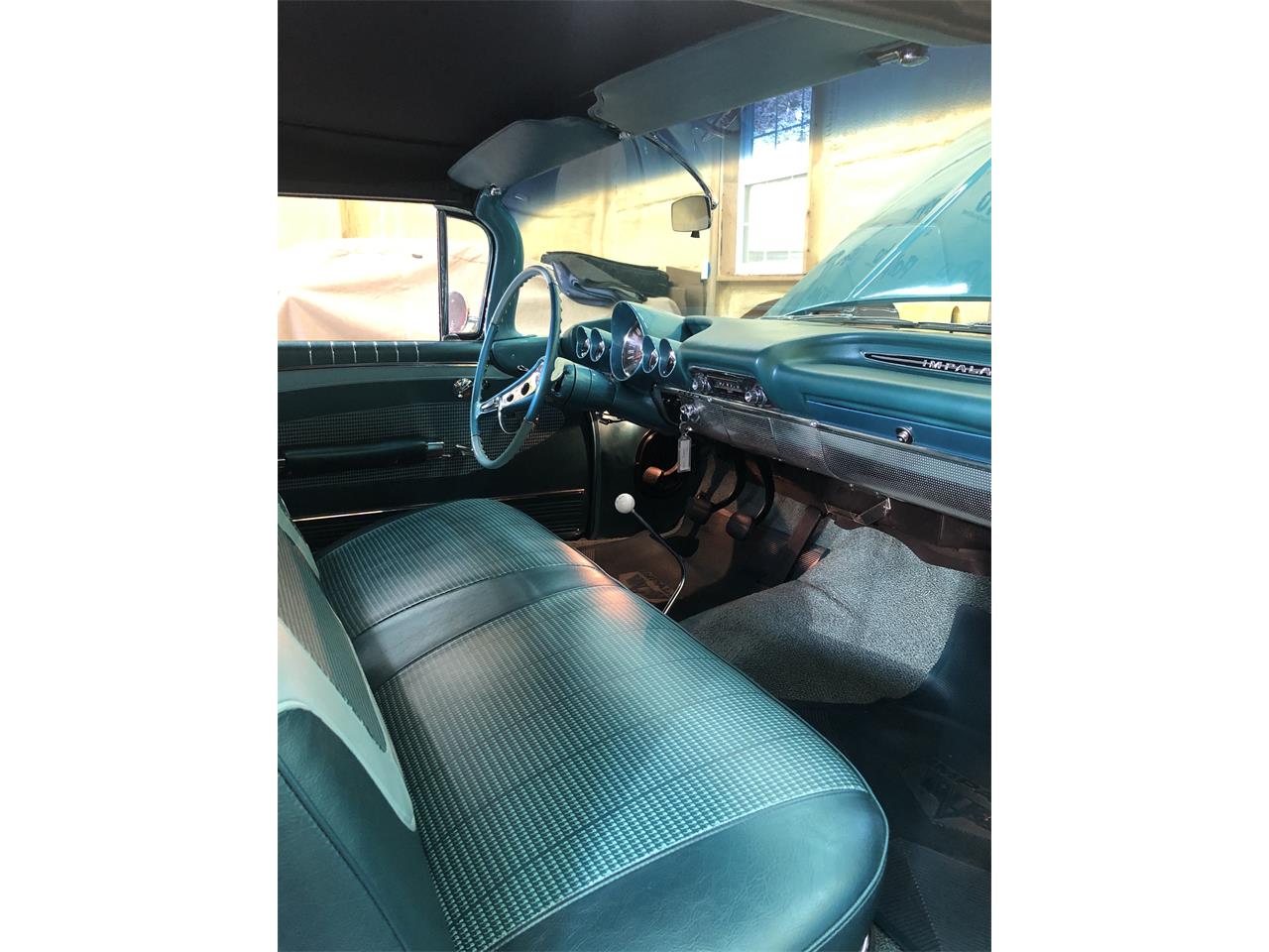 Chevrolet-Convertible-1960-Tasco-turquoise-Turquoise-4