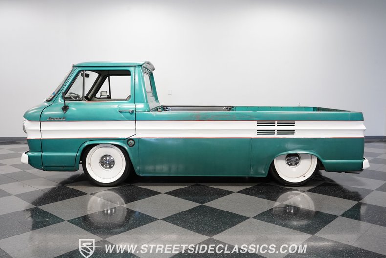 Chevrolet-Corvair-1961-Green-Green-20